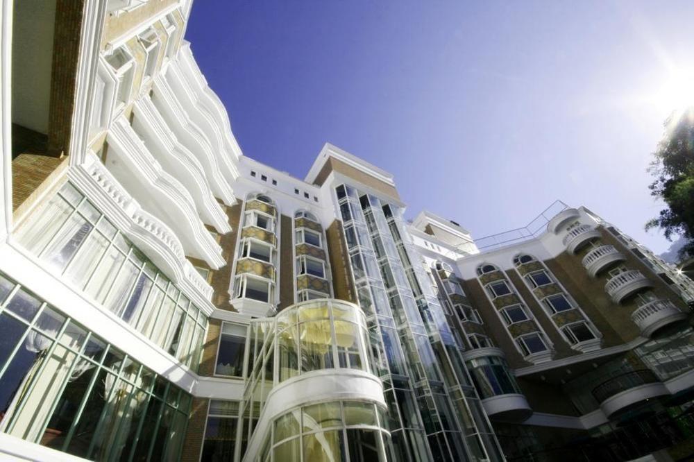Le Midi Hotel Chitou Lugu Extérieur photo